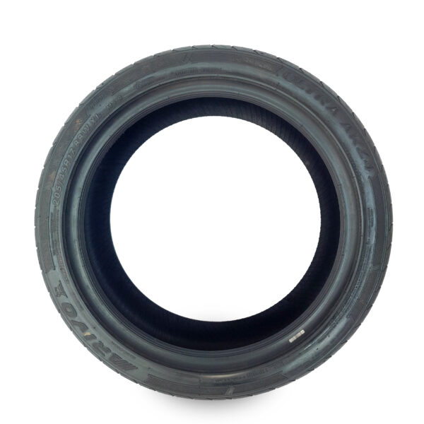 ARIVO 205/45R17 - Image 3